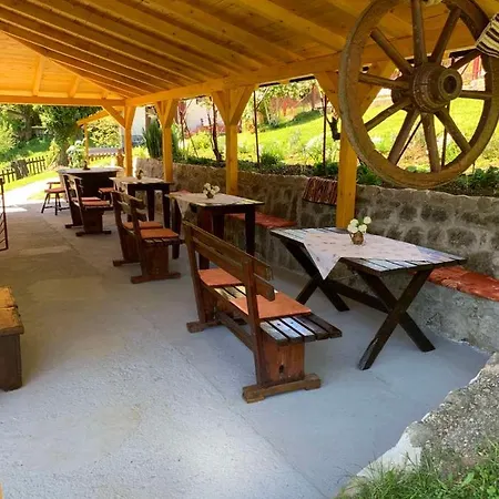 Seosko Domacinstvo Vidovic * Banja Luka